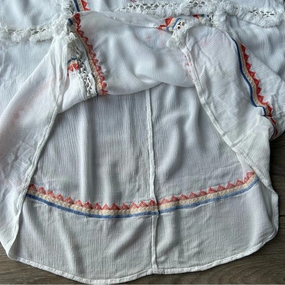 Australian Designer Suboo Embroidered Boho Blouse With Fringe - Picture 7 of 13